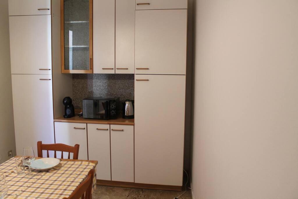 Апартаменты Casa Bilocale In Centro Vicino Stazione Вогера Экстерьер фото